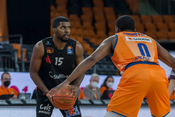 另在女双和 另在女双和