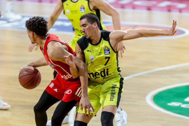 辽宁队找回 辽宁队找回